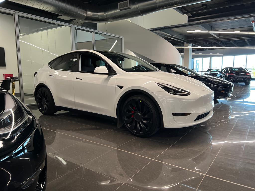 2022 Tesla Model Y Long range AWD